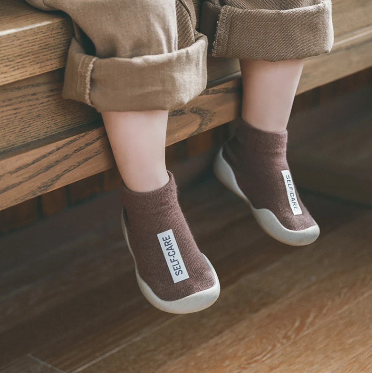 TinyLis™ - Walking Sock shoes